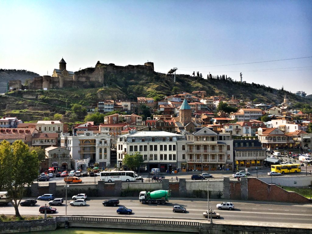 В Тбилиси лучше всего остановится в старом городе